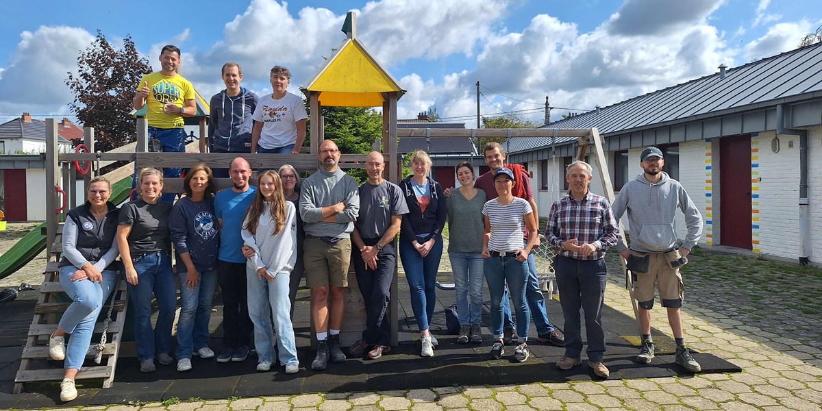 Quand les collaborateurs de Carmeuse prêtent main-forte à L'Accueil de Gosselies